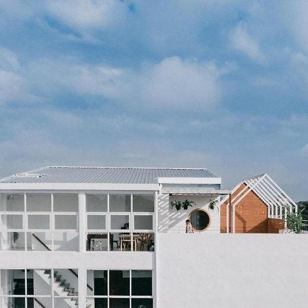 Grow Home -Stay And Space, Self Check-In Chiang Rai Eksteriør billede