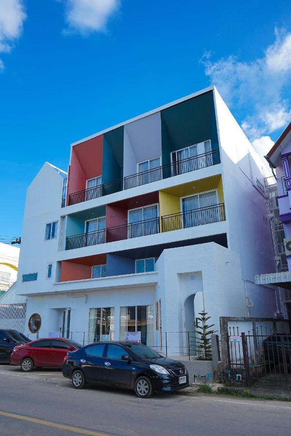 Grow Home -Stay And Space, Self Check-In Chiang Rai Eksteriør billede